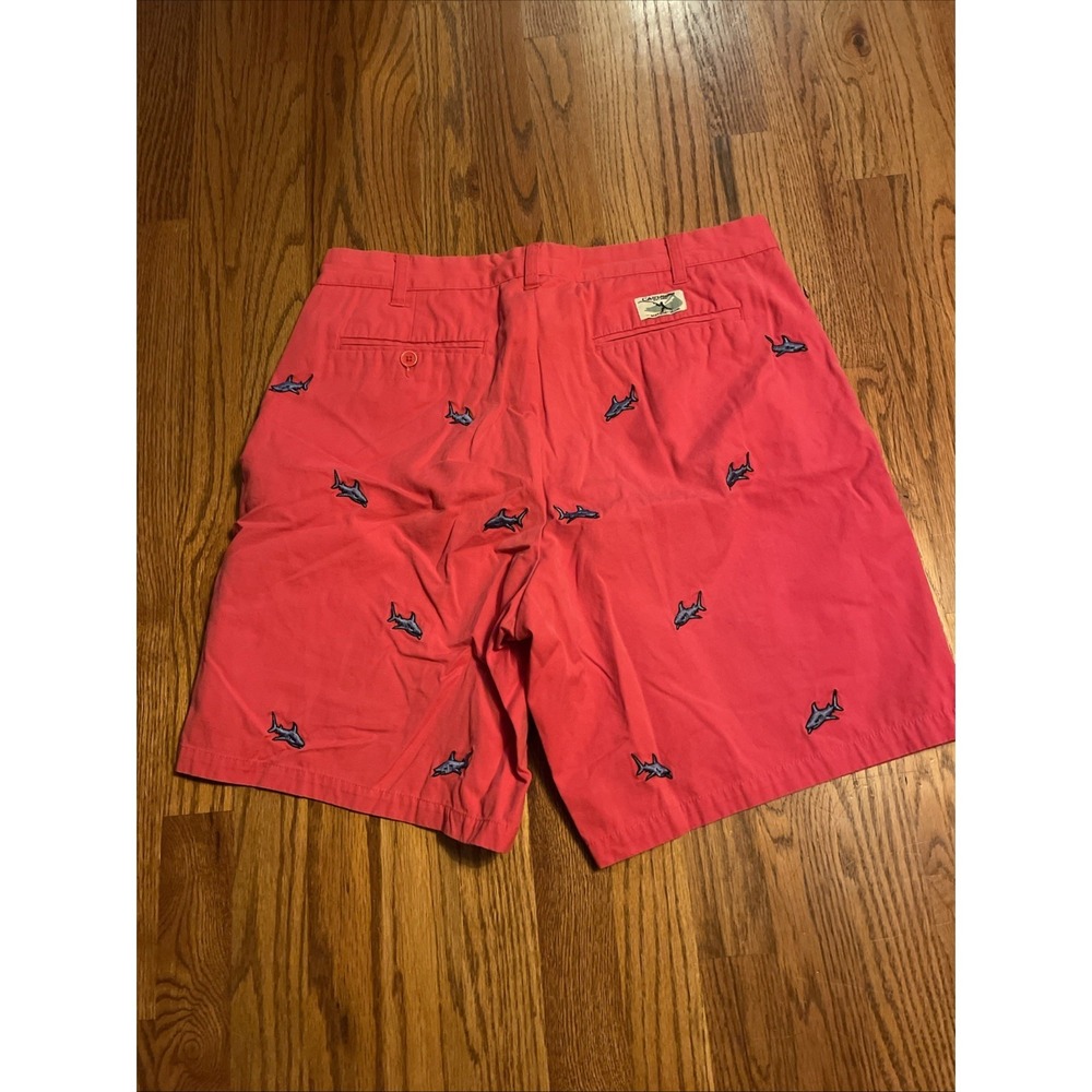 Castaway Nantucket Island Men's Chino Shorts Pink Shark Print Size 34 Beach - Picture 2 of 7